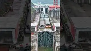 Как лодки проходят через гидравлические плотины