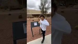 Clonando um Homem Desconhecido em um Laboratório de DNA 🧬