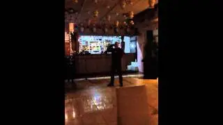 Гоп стоп сало супер поёт .