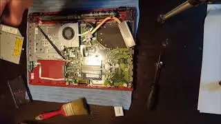 ACER E5 573/Dissolution/Assembling/Clean it from dust/Change the thermo paste