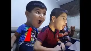 ÖĞLE YEMEĞİNDE LEGO YİYEN ADAM ?!