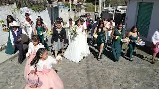 Llegada de la novia en San Sebastián Grande