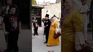 ПОПАЛИ В ПРОШЛУЮ ФРАНЦИЮ 