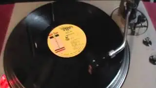 TECHNICS SL-1600 TURNTABLE,Grado MT+