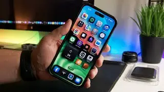 Customize Your iPhone With Smart Wallpaper Art