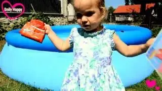 EMILY HAPPY))КАК ХОРОШО БЫЛО ЛЕТОМ)))