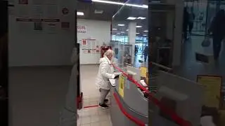 Камышин. Гипермаркет магнит подготовился к коронавирусу!