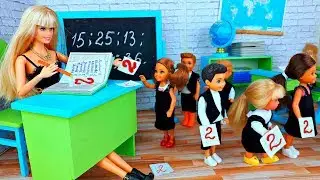 Typical day Of School Middle School ! Video with dolls