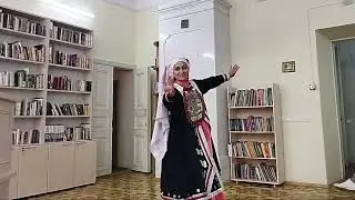 Импровизированный лирический башкирский танец в исполнении Кутловой Алии. 