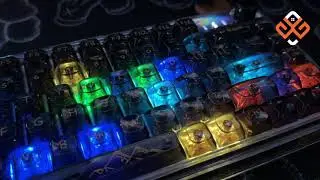 Một em bàn phím cơ trong suốt với Led RGB cực đẹp - EWEADN