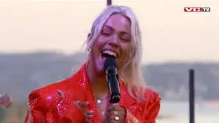 Julie Bergan - Kiss Somebody (Live 