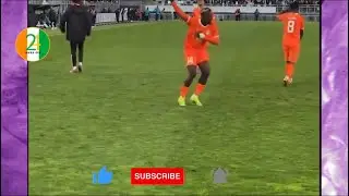 BIAMA DU WROUWROU LORS DU MATCH CIV-BENIN