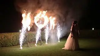 🔥 Огнено Шоу за сватба Дивинитас с финал големи инициали и сърце 🔥