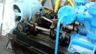old elivator engine - tour eiffel
