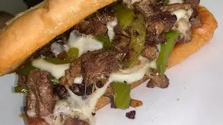PHILLY CHEESESTEAK 🥩 | HOW TO MAKE A FIRE PHILLY CHEESESTEAK SANDWICH AT HOME 🔥🔥