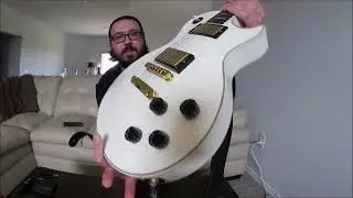 I sold all my guitars... (Almost)