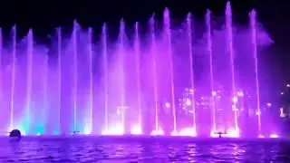 Музыкальный фонтан в Салоу