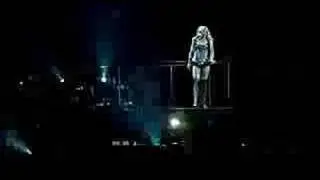 Madonna - Nobody Knows Me (Live)