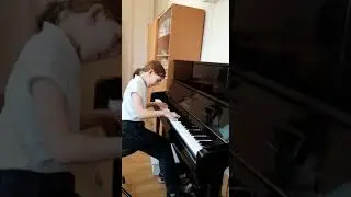 Якимова Полина, И.С.Бах, Маленькая прелюдия №2 до минор