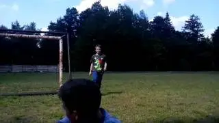 armfelex kamikadze идет по каркасу ворот
