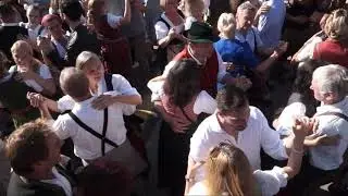 Kocherlball 2018 Münchner Francaise Finale - Chinesischer Turm