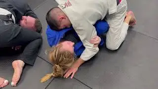 Brazilian Jiu Jitsu Live Gi Rolling - Makis (Brown Belt) Vs. Tina (Blue Belt)