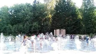 Поющий фонтан Казань парк Горького