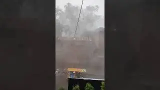 Heavy 🌧️☔