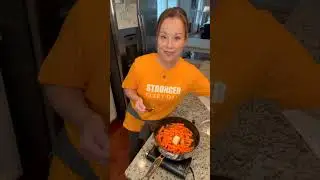 Deliciously easy brown sugar glazed carrots recipe! How to make the best glazed carrots!