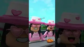 SECRET BLOXBURG GLITCH...  