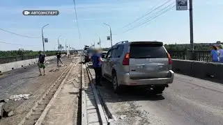 Авария и пробка на коммунальном мосту в Бийске (