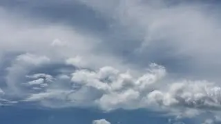 Time flies!🌬️🌬️🌬️👏👏👏👍👍👍#flyingcloud #timeflies #wonderfulsky #timelapse