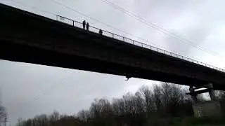 Прыжок с моста