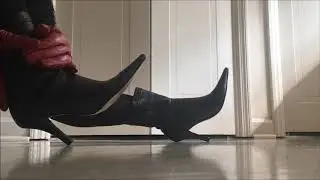.::ASMR::. Red leather gloves frisk a pair of leather booties