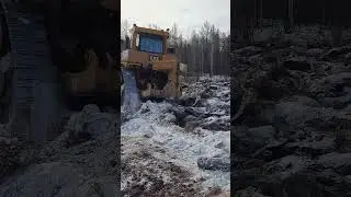 #CAT10  взрывает полигон #геологоразведка #полигон #золото #бульдозер #разведка