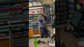 Cashiers Be Scammers