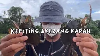 Catching crabs and looking for scallops in the sea