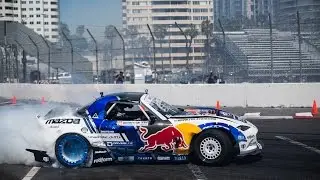 360-Degree Virtual Reality In-Car Drift with Mad Mike Whiddett