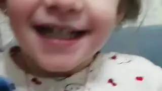 Косметическая салфетка,  снимаем зеленку с лица ребенка