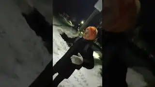 чувствует. Жёсткий танец