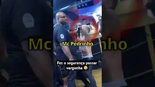 Mc Pedrinho faz o segurança passar VERGONHA…