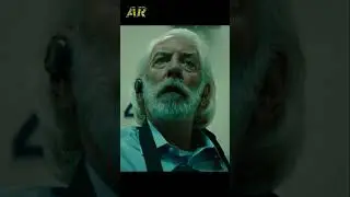 No escape for Donald Sutherland | The Mechanic (2011)  