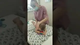 Массаж ребенку до года.