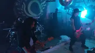 Luna Mysti "Indómita"