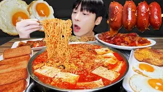 MUKBANG ASMR | SPICY FIRE NOODLES & FRIED EGG & SPAM & Kimchi KOREAN FOODS RECIPE !