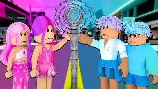 BROOKHAVEN ORTADAN İKİYE BÖLÜNDÜ 🔥 KIZLAR VS ERKEKLER | ROBLOX KÜBRA NİSA