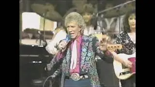 Porter Wagoner and The Right Combination