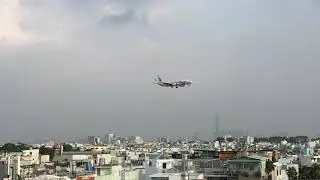 China Eastern airlines boeing 737 livery landing to Ho Chi Minh Airport