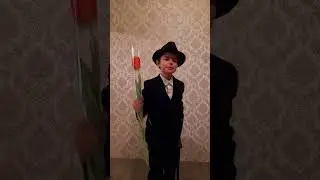 Поздравительное видео на 8 Марта! М.Горшенев "Воспоминания о былой любви" на гитаре
