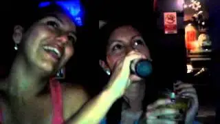 Disque cantando...